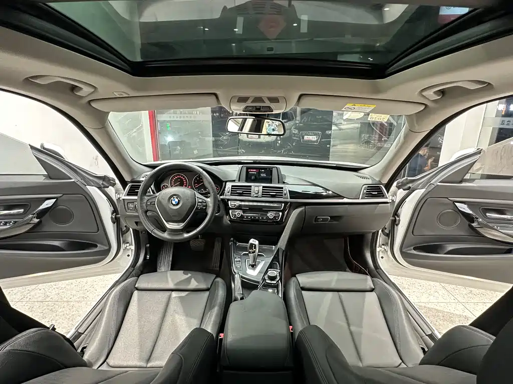 BMW 3 Series GT 2018 — фото 13
