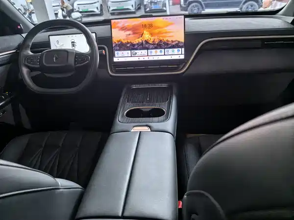 Dongfeng e008 2025