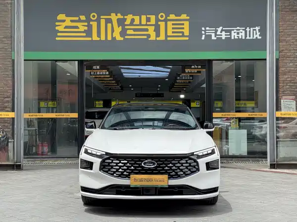 Ford Mondeo 2023
