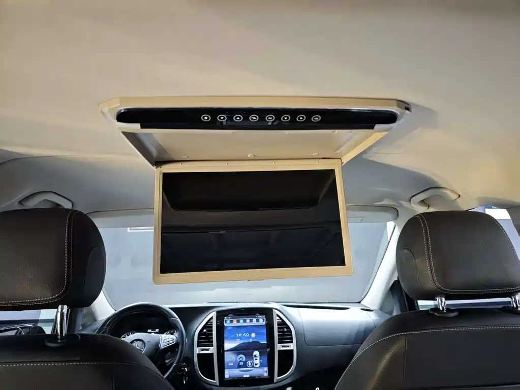 Mercedes-Benz Vito 2019 — фото 16