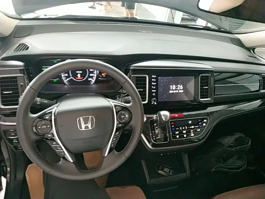 Honda Elysion 2021 — фото 10