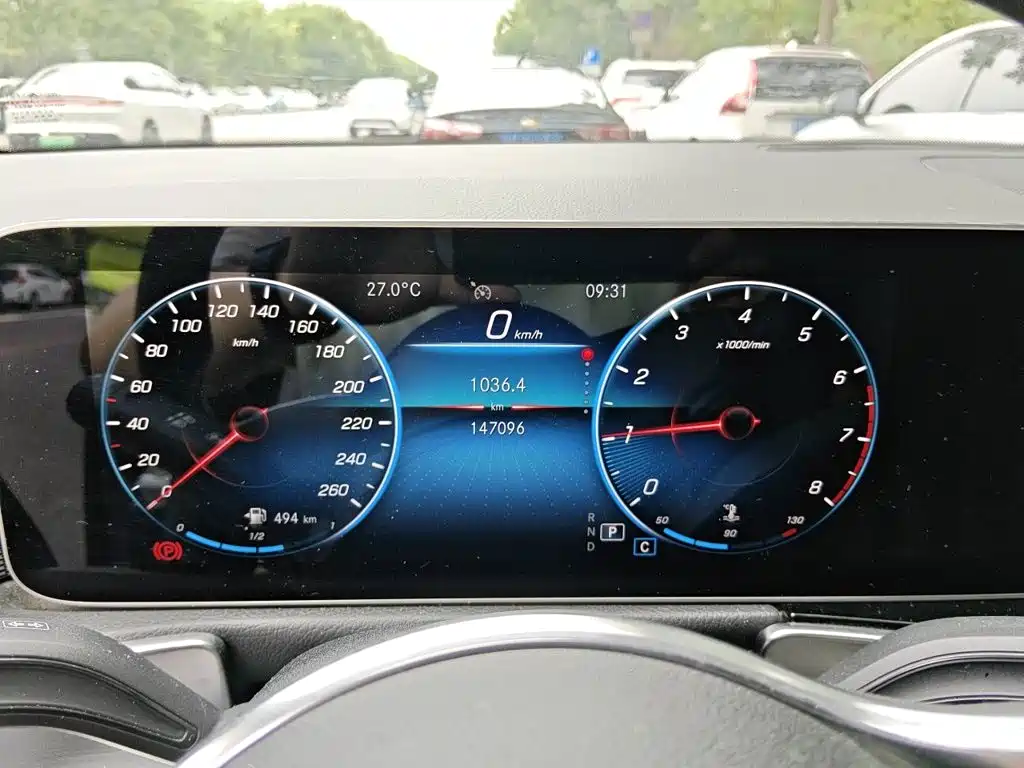 Mercedes-Benz GLB 2021