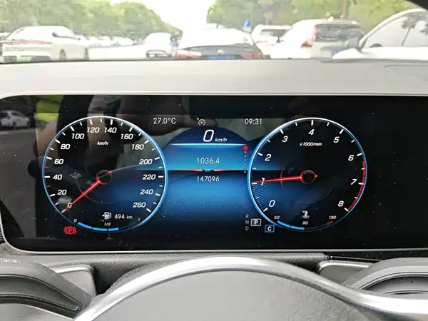 Mercedes-Benz GLB 2021