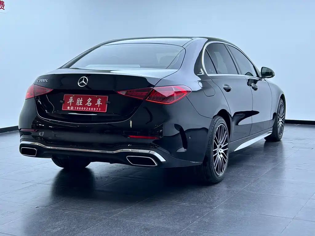 Mercedes-Benz C-Class 2023 — фото 9