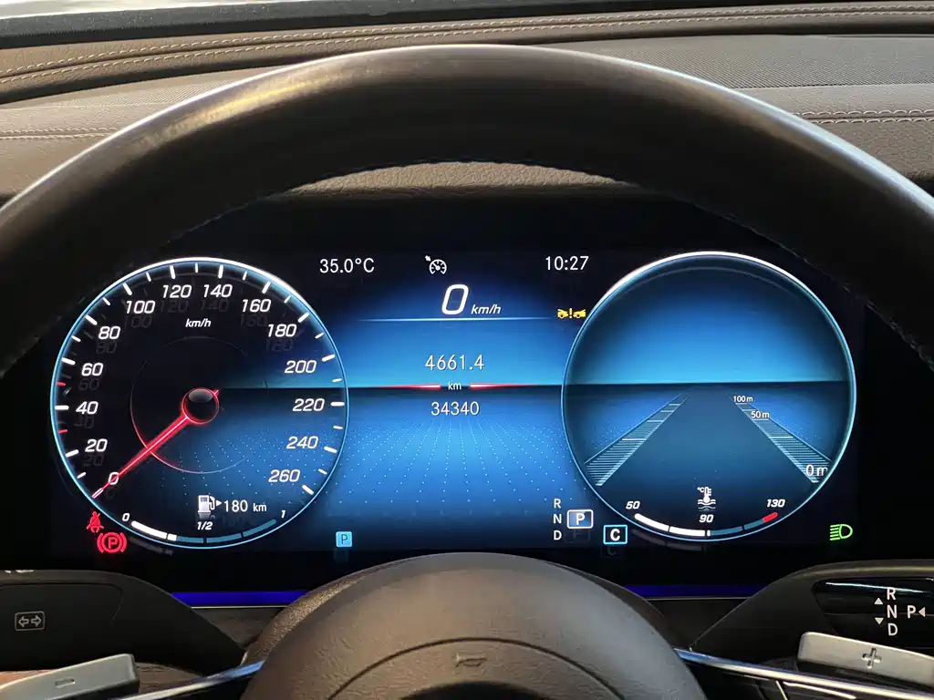 Mercedes-Benz E-Class 2022 — фото 15