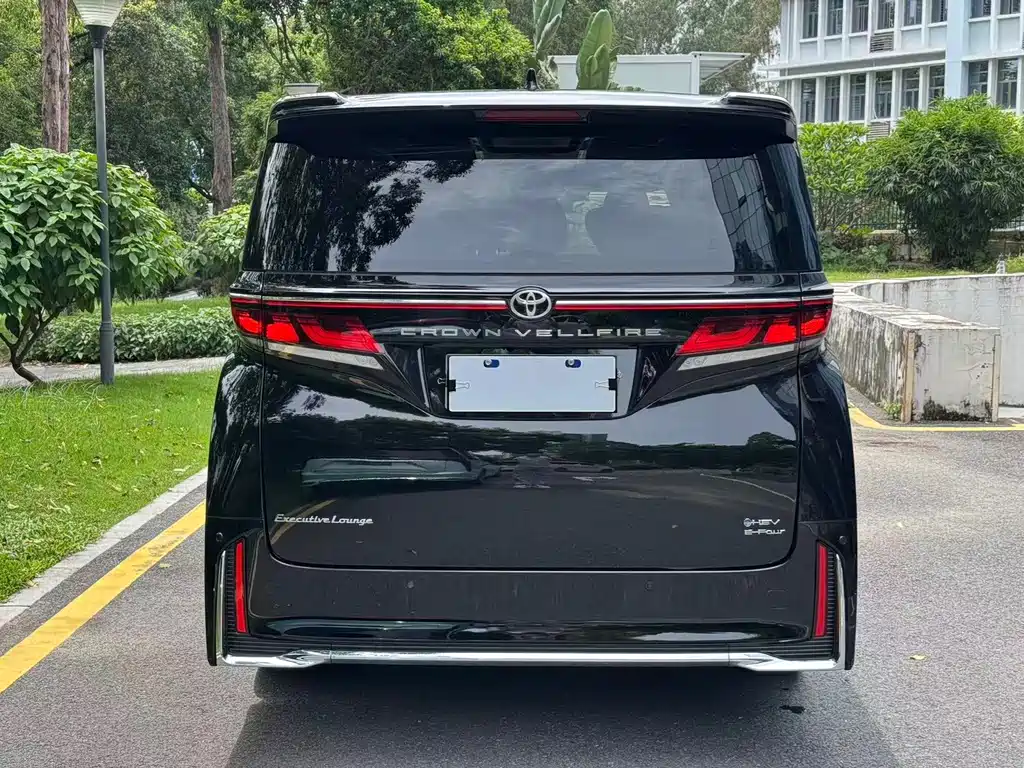 Toyota Wilfa 2024 — фото 17