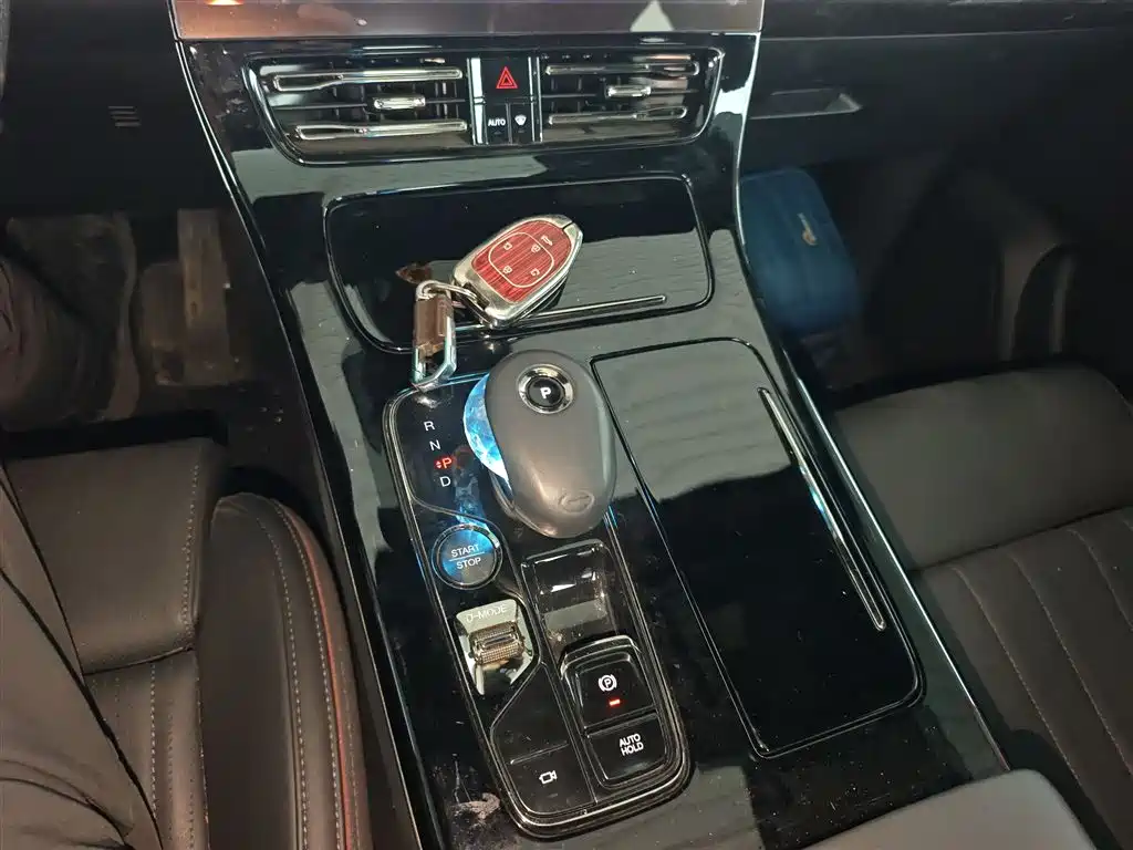 GAC Motor Trumpchi M8 2024 — фото 14