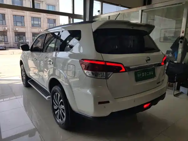 Nissan Terra 2023