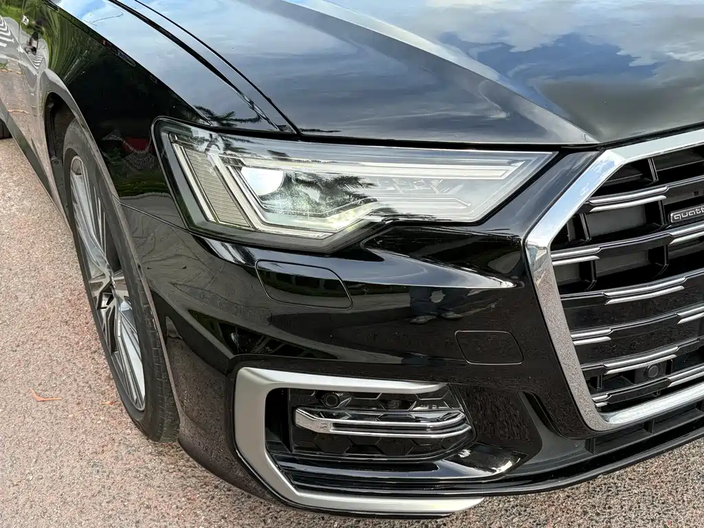 Audi A6L 2021