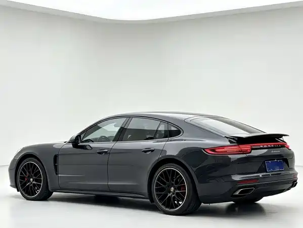 Porsche Panamera 2017