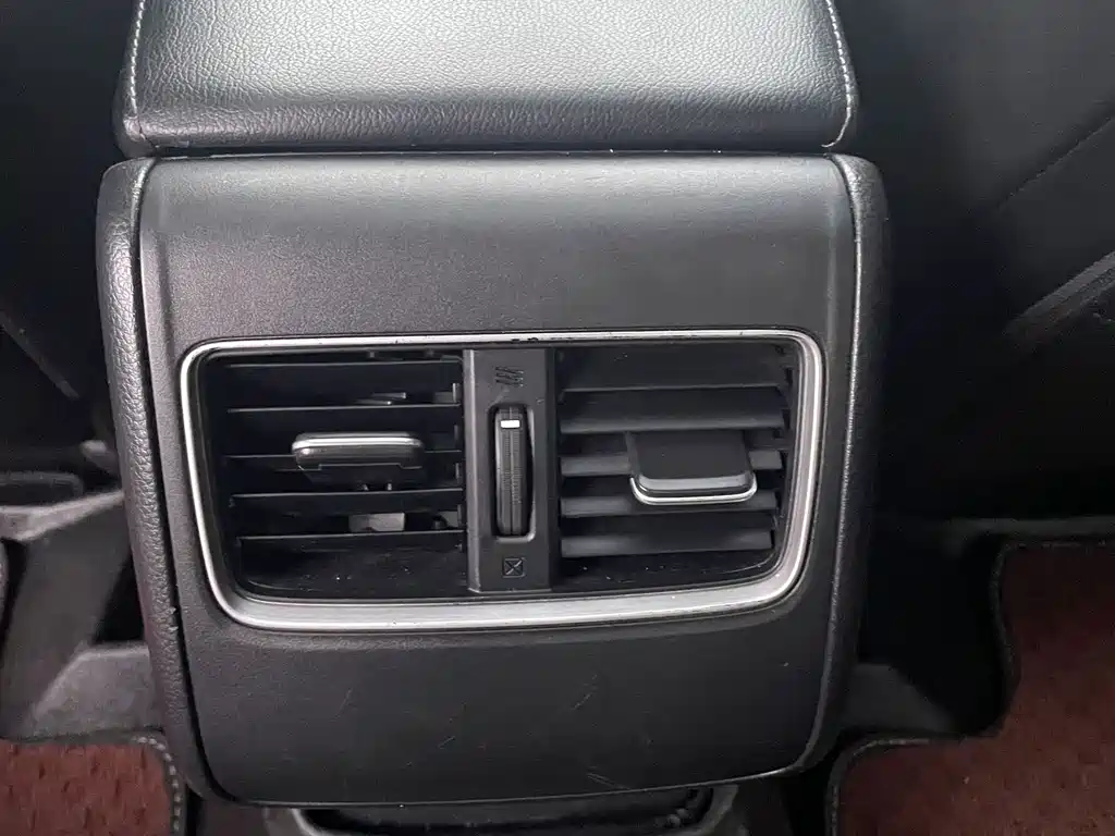 Honda Accord 2020 — фото 14
