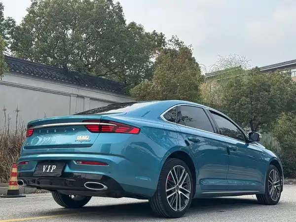 Geely Xingrui 2022