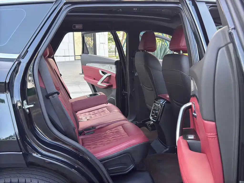 Jetour X70 PLUS 2023
