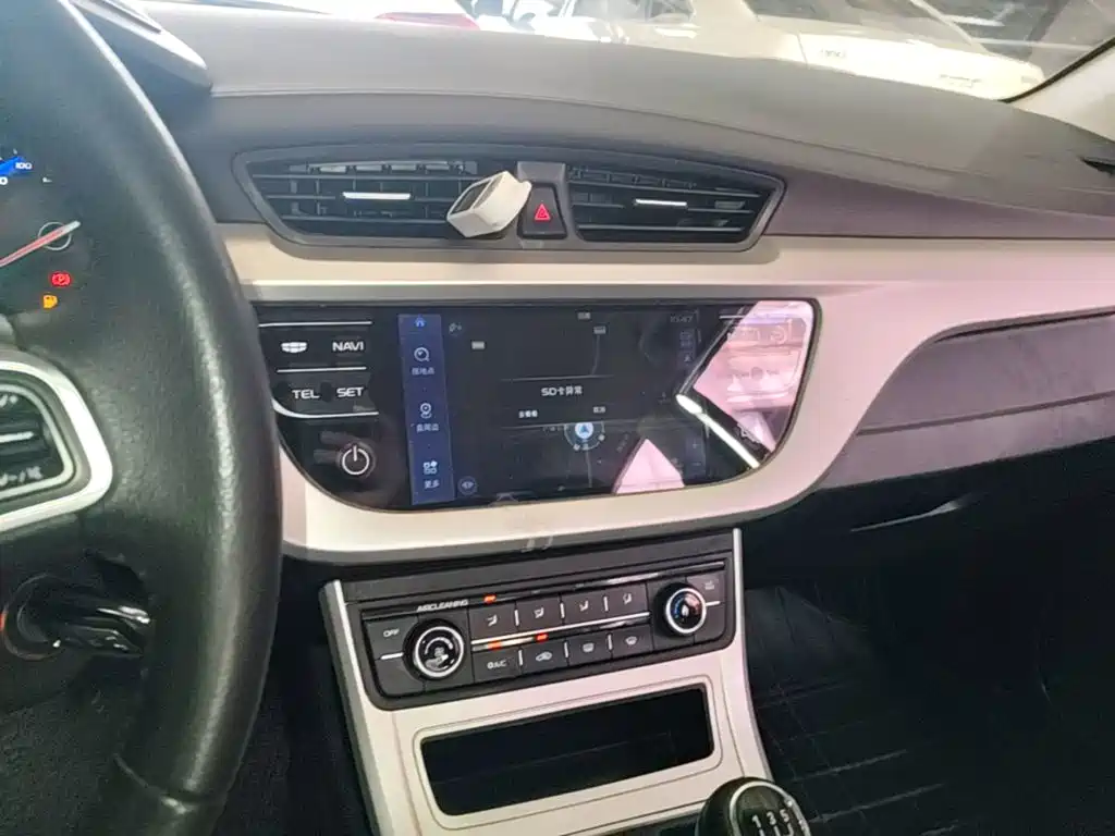 Geely Vision 2017 — фото 13