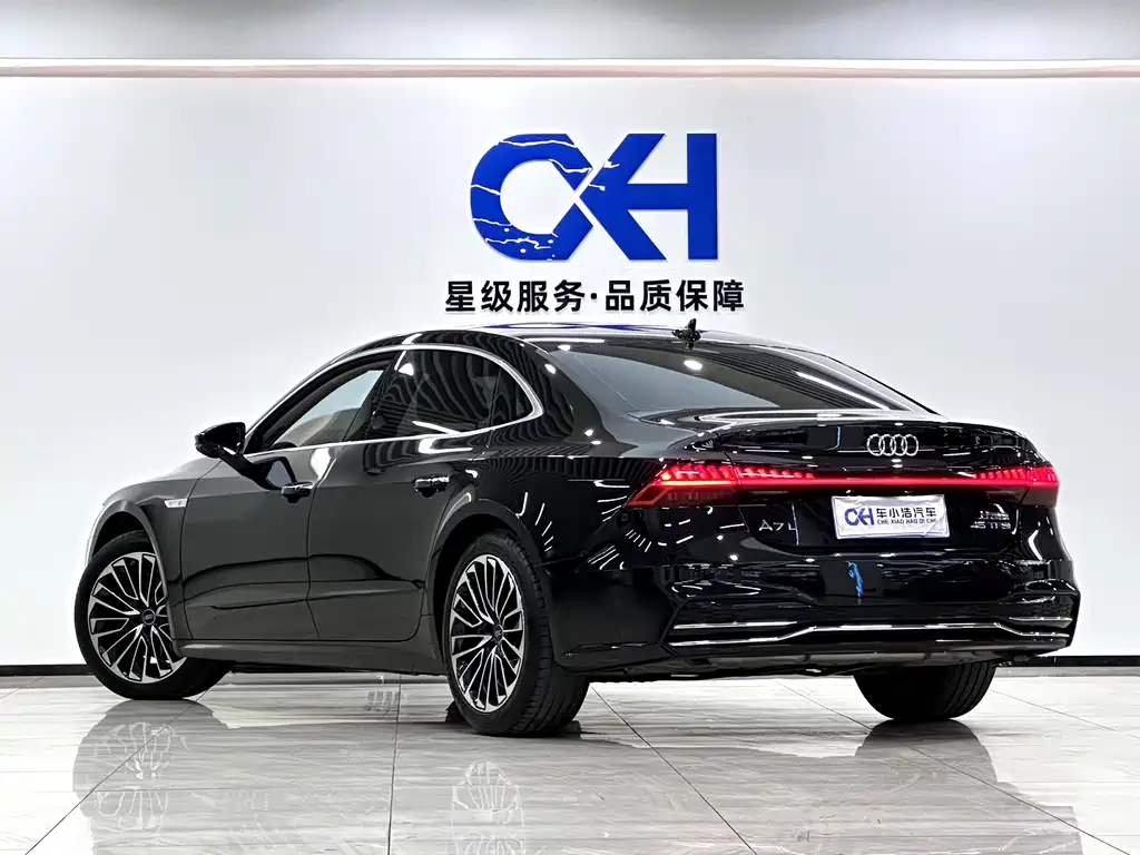 Audi A7L 2024 — фото 14