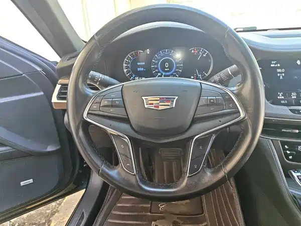 Cadillac CT6 2018