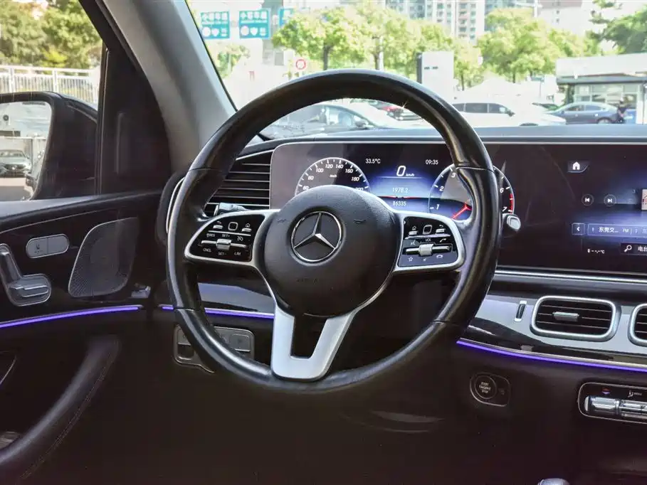 Mercedes-Benz GLE 2020 — фото 18