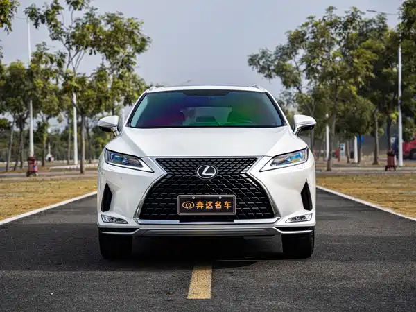 Lexus RX 2021