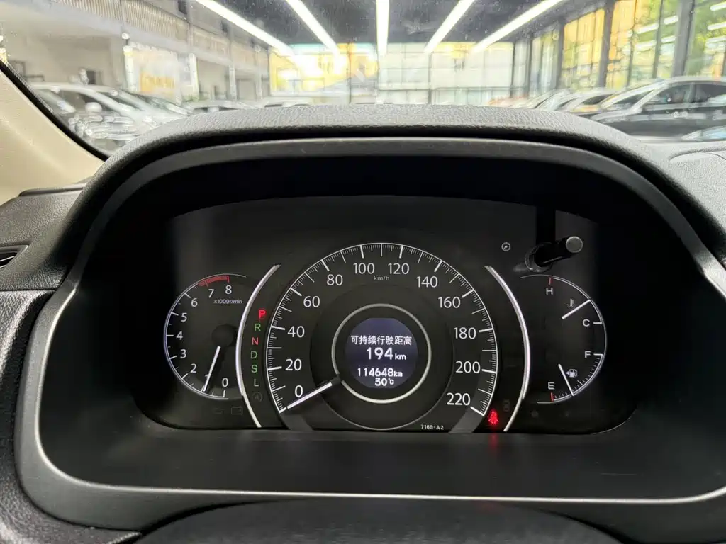 Honda CR-V 2015 — фото 16