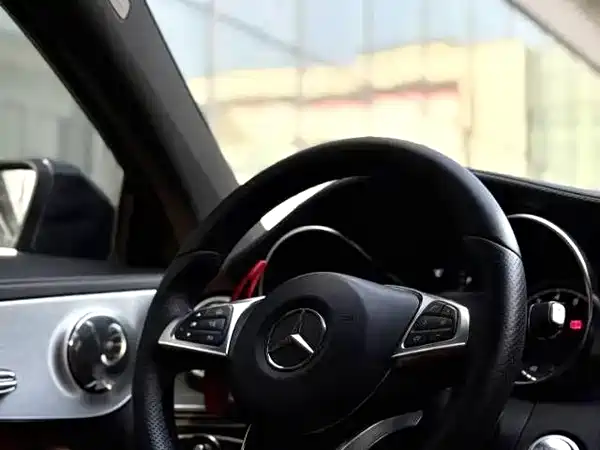 Mercedes-Benz C-Class 2017