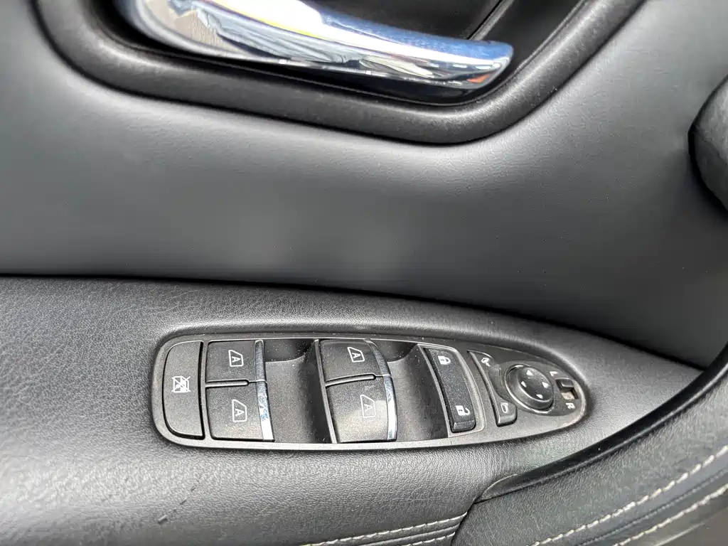 Nissan Patrol 2018 — фото 18