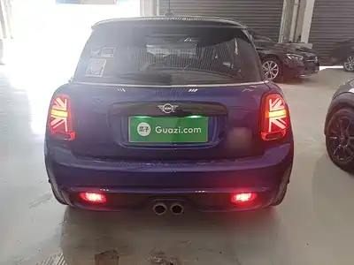 MINI MINI 2021