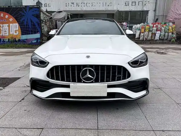 Mercedes-Benz C-Class 2024