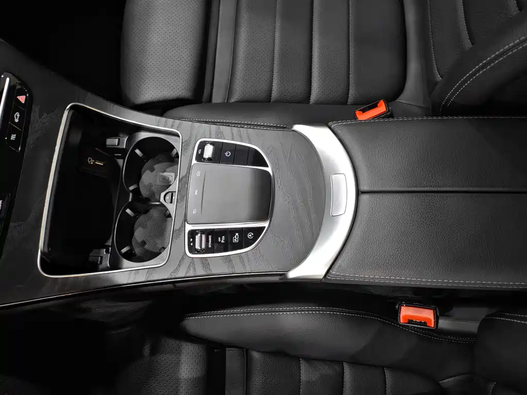 Mercedes-Benz C-Class 2019 — фото 14