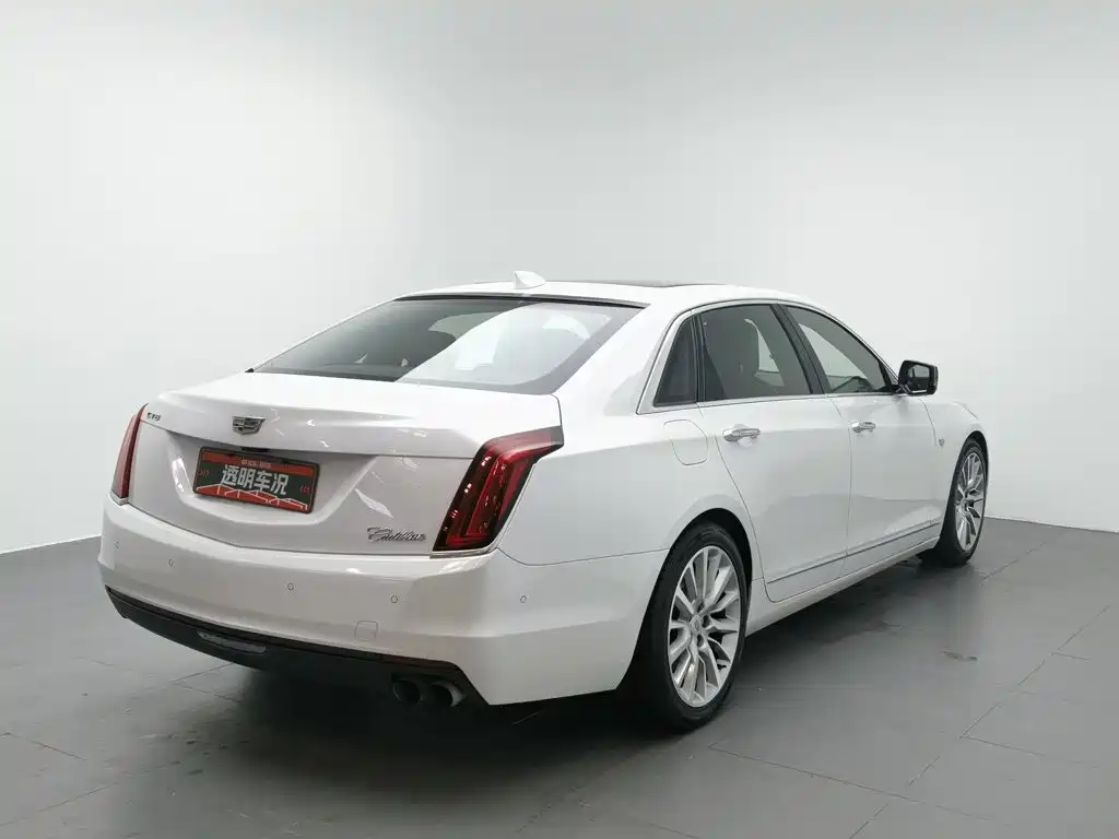 Cadillac CT6 2018 — фото 2