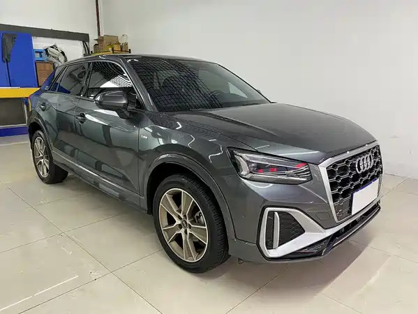 Audi Q2L 2022