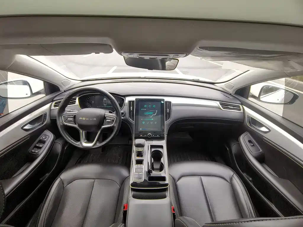 Roewe i6 MAX New Energy 2023 — фото 5