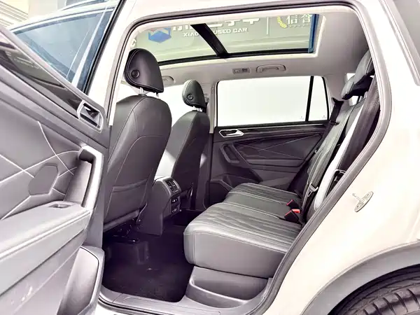 Volkswagen Tiguan L 2021