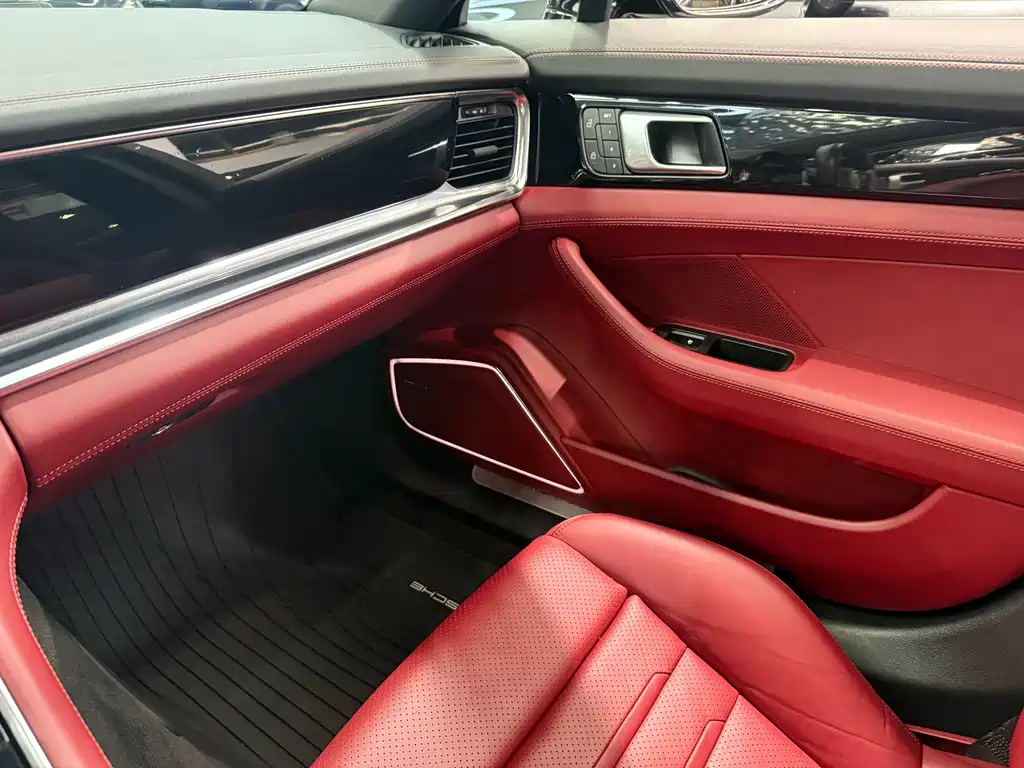 Porsche Panamera 2023 — фото 10