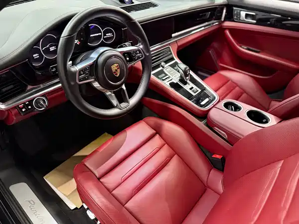 Porsche Panamera 2020