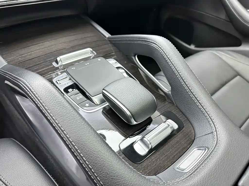 Mercedes-Benz GLE 2020 — фото 17