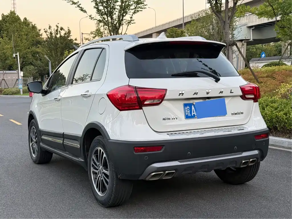 Haval H1 2016 — фото 6