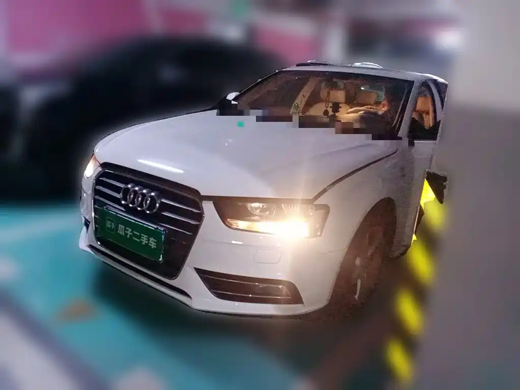 Audi A4L 2014