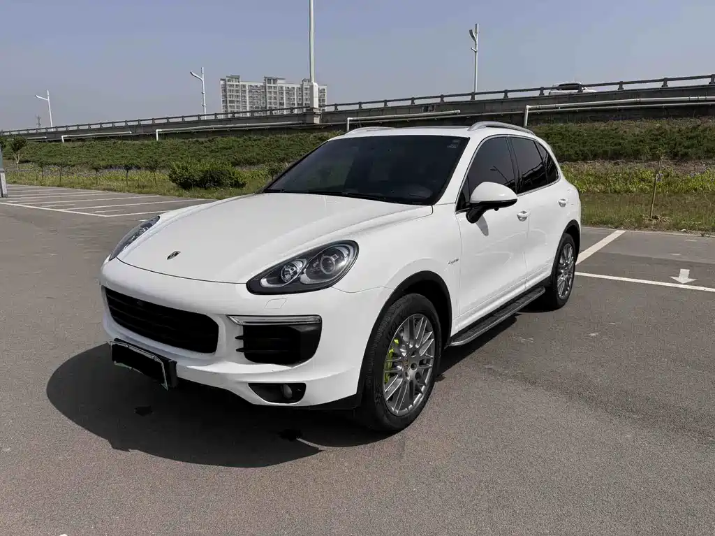 Porsche Cayenne Hybrid 2018