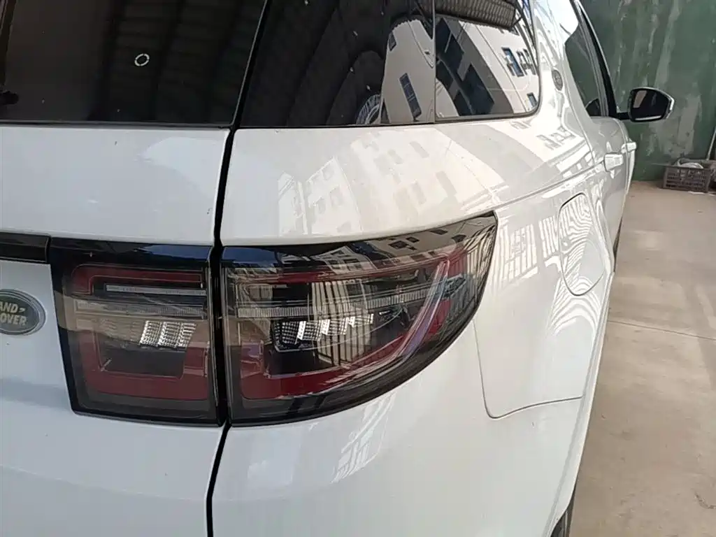 Land Rover Discovery Sport 2022 — фото 8