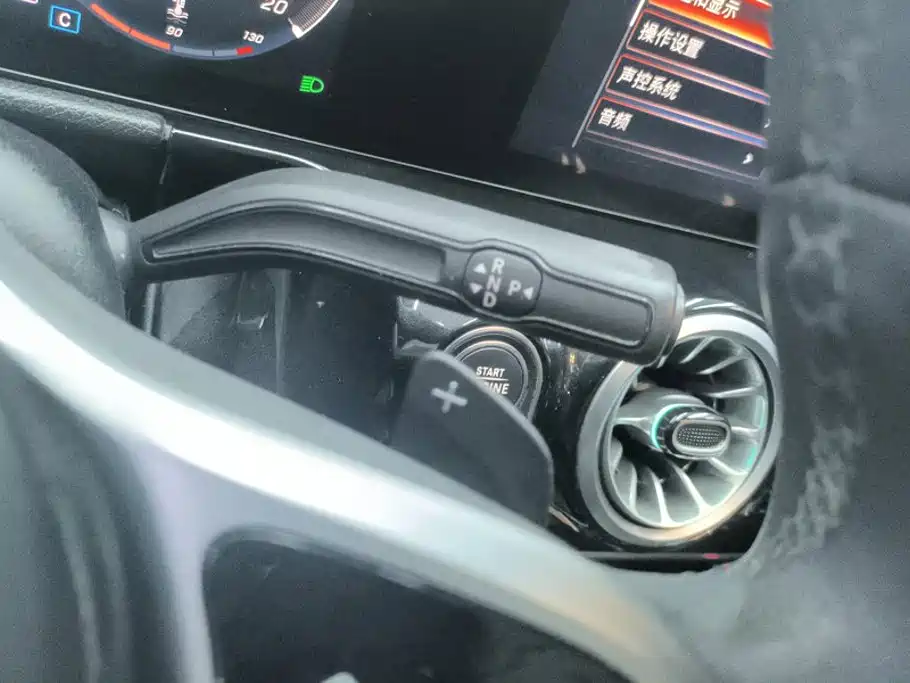 Mercedes-Benz GLA 2021 — фото 16