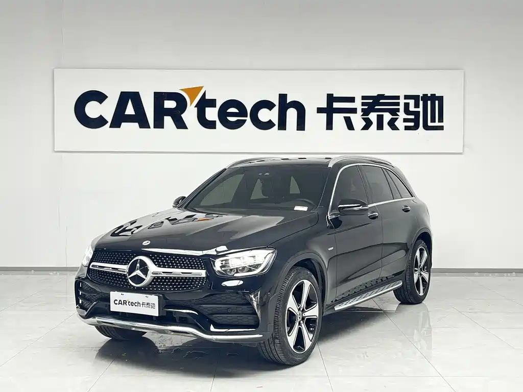 Mercedes-Benz GLC 2023 — фото 1
