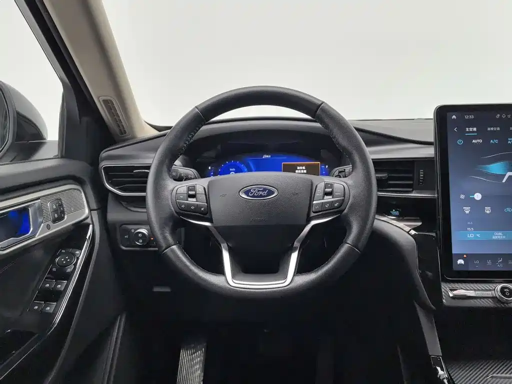 Ford Explorer 2021 — фото 11