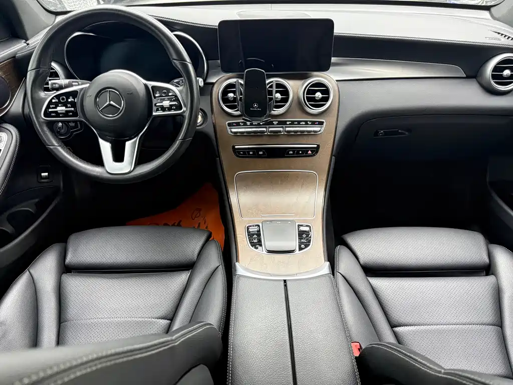 Mercedes-Benz GLC 2022
