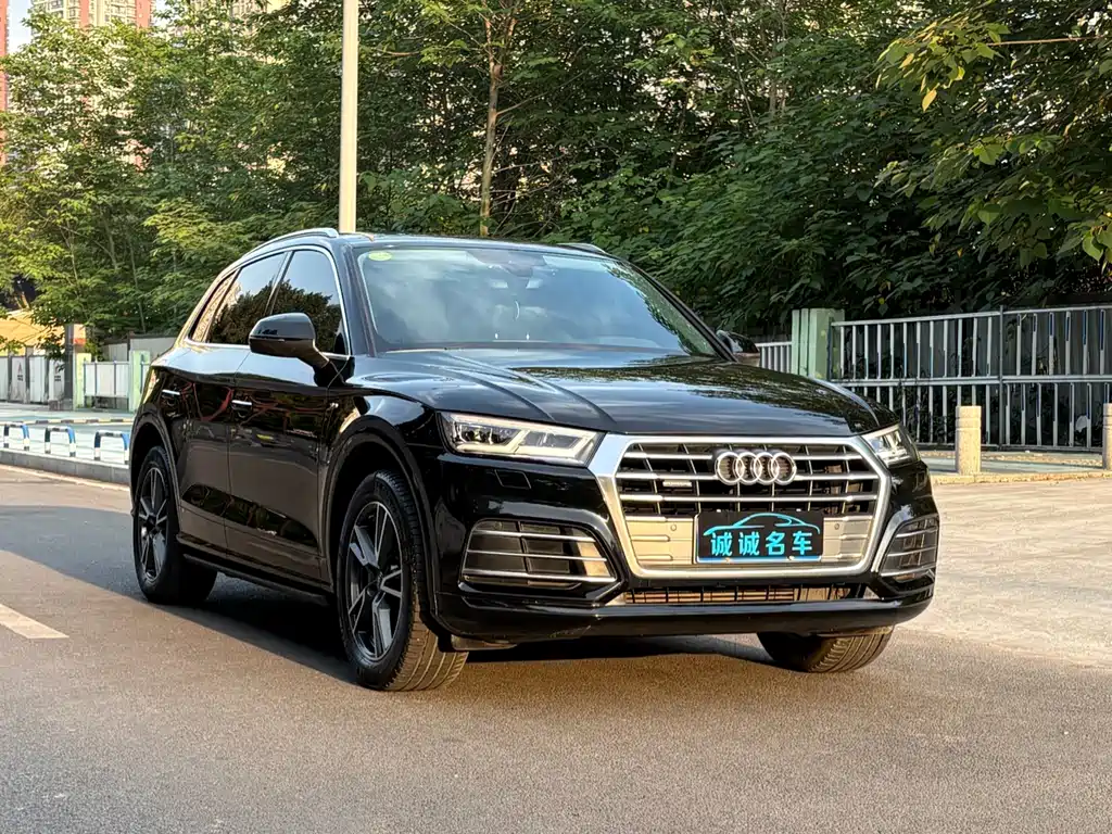 Audi Q5L 2019 — фото 3