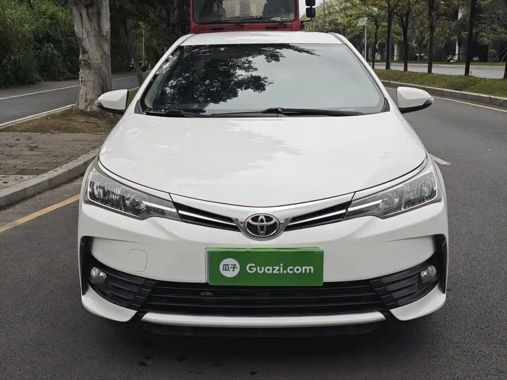 Toyota Corolla 2019 — фото 20