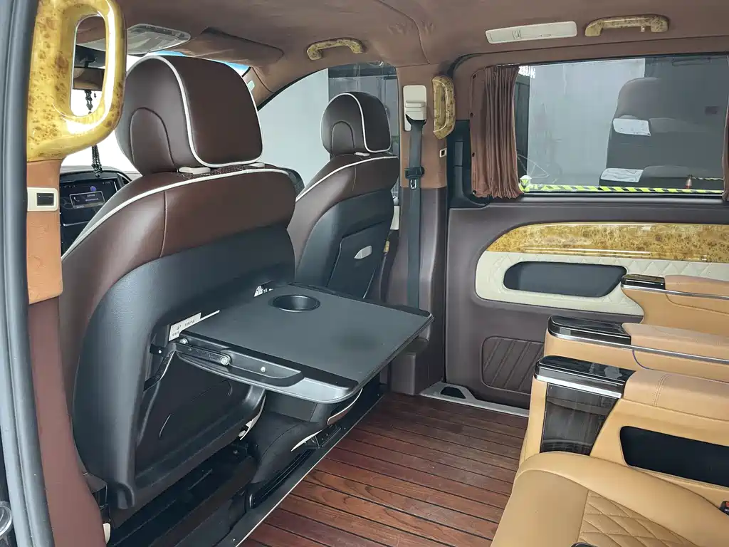 Mercedes-Benz Vito 2020 — фото 16