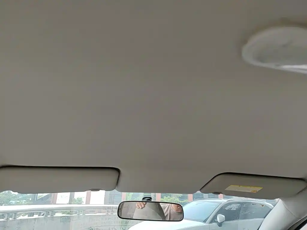 Nissan Sunny 2014 — фото 18