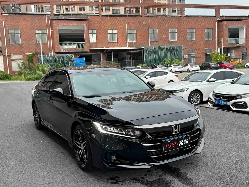Honda Accord 2022 — фото 3
