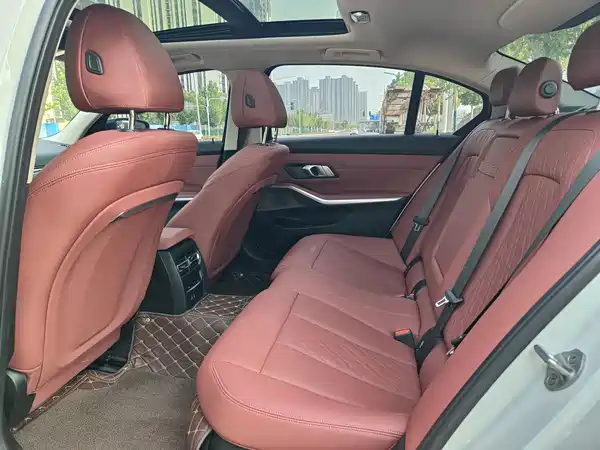 BMW i3 2023