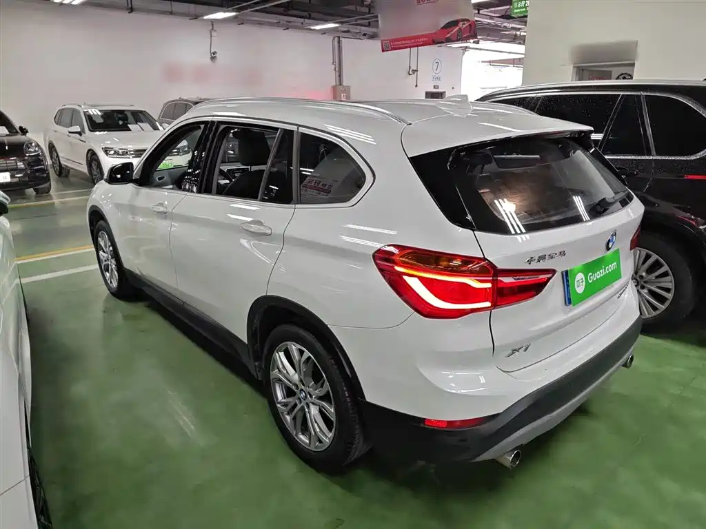 BMW X1 2019 — фото 23
